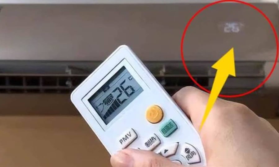 Thói quen bật điều hòa ở mức thấp ngay khi vào phòng có thể khiến bạn