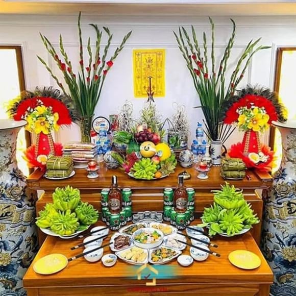 Trong phong thủy, hướng nhà được xác định là đường thẳng vuông góc kéo từ tâm nhà ra phía cửa chính.