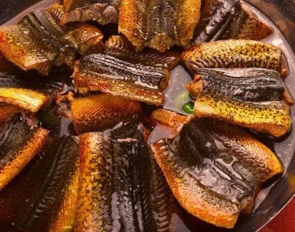Thời điểm lý tưởng nhất để thưởng thức lươn là khi tiết trời ấm áp, sau mùa hè khi lươn trở nên béo khỏe, sung sức và bước vào giai đoạn sinh sản.