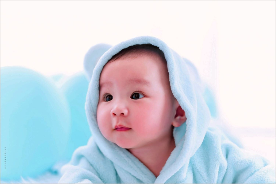 Đứa trẻ được sinh vào tháng 3 Âm lịch thường có trái tim nhân từ và thấu hiểu. Họ quan tâm đến người khác và luôn sẵn lòng giúp đỡ người khác. (Ảnh minh họa)