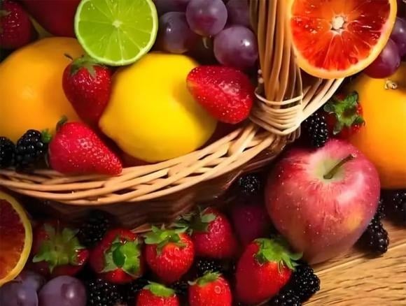 Nhiều người rất thích ăn trái cây vì không chỉ ngon mà còn giàu dưỡng chất như axit amin, vitamin và chất xơ. 
