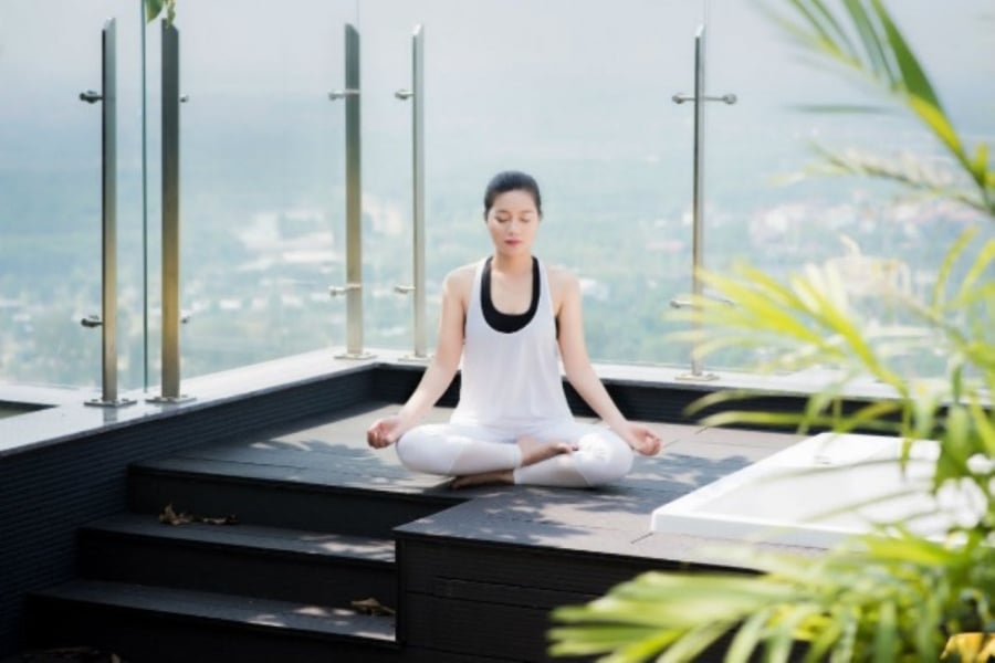 Phương pháp thở Vim Hof là hít vào bằng mũi, thở ra bằng miệng... (Ảnh minh họa
