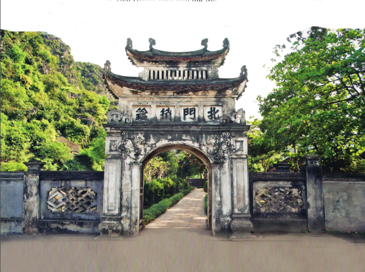 Bí ẩn về lăng mộ vua Đinh Tiên Hoàng, điểm đến linh thiêng trong cố đô Hoa Lư