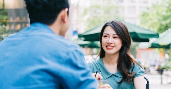 Luôn muốn mình là người quyết định mọi thứ, không để cô ấy bày tỏ quan điểm – đó không phải là mạnh mẽ, mà là áp đặt.