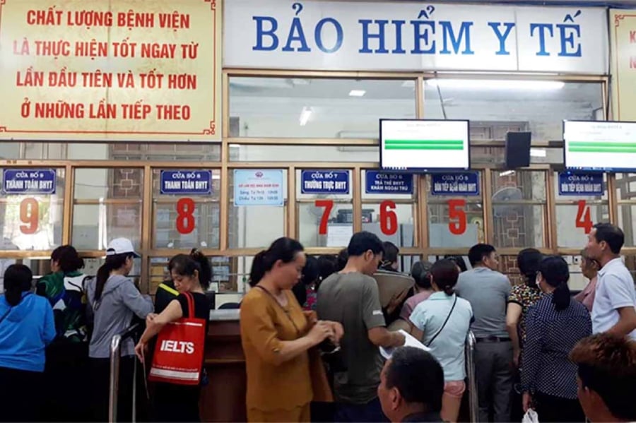 từ ngày 1/7, người mắc 62 loại bệnh hiếm, hiểm nghèo được phép vượt tuyến mà không cần giấy chuyển viện, vẫn được hưởng 100% mức chi trả BHYT. (Ảnh minh họa)