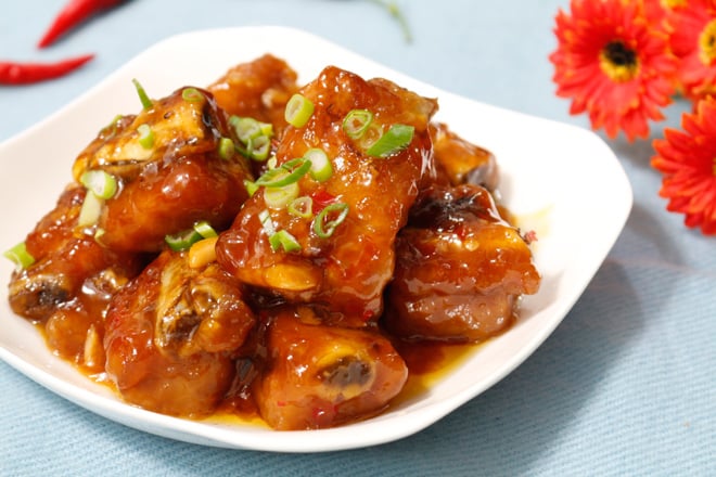 Sườn sốt me ngon