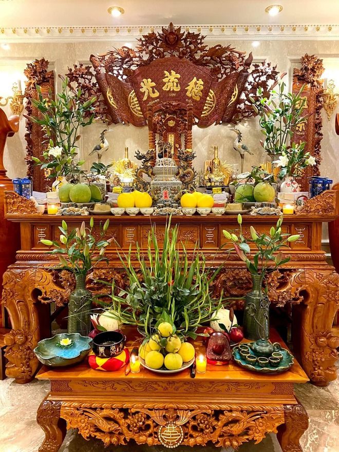 Ban thờ tổ tiên nghiêng lệch mất thẩm mỹ lại ảnh hưởng tới tâm lý