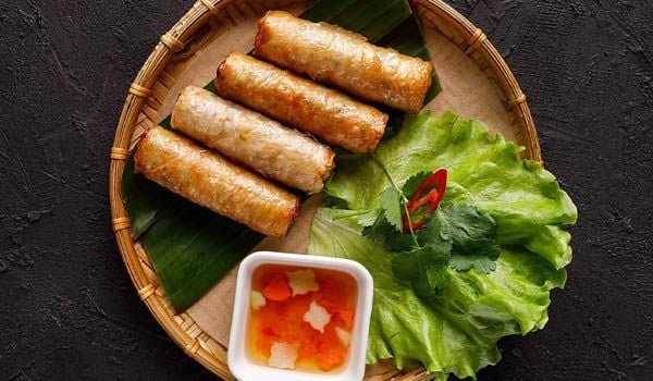 Cách làm nem hải sản ngon