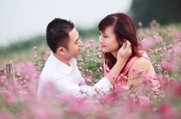 Câu nói đơn giản nhưng chan chứa yêu thương này có sức mạnh lớn đối với trái tim của một người phụ nữ, đặc biệt là phụ nữ ở độ tuổi trung niên – những người từng trải và luôn khao khát được trân trọng.