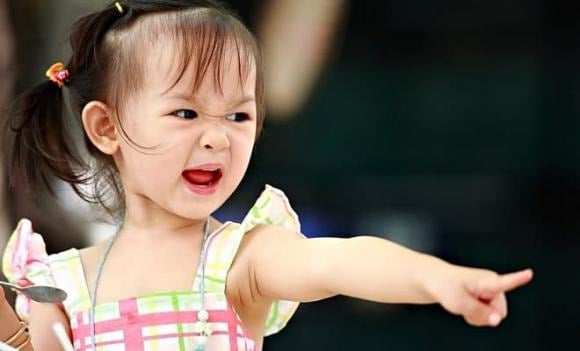Điều khiến anh trăn trở không phải là chuyện con cái nghịch ngợm hay hỗn láo, mà chính là sự ngoan ngoãn tưởng chừng vô hại lại đang che giấu một vấn đề nghiêm trọng.
