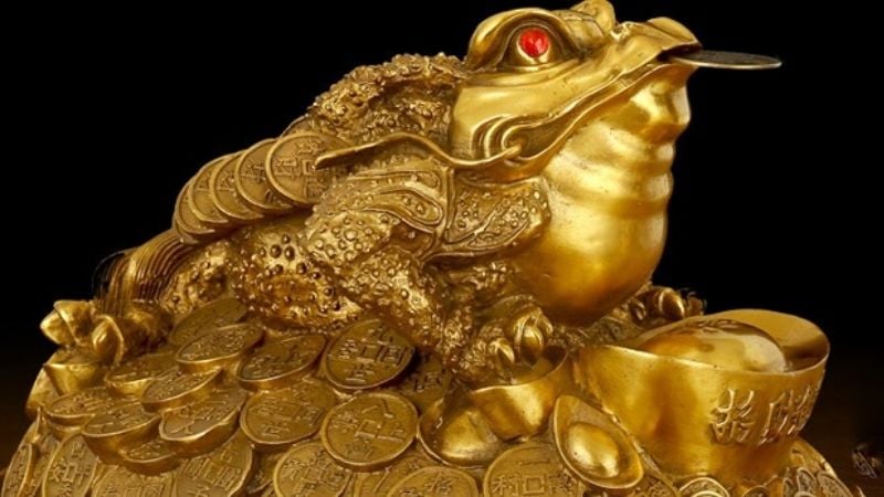 Thiềm thừ chiêu tài, cóc tài lộc thường hay được làm bằng vàng
