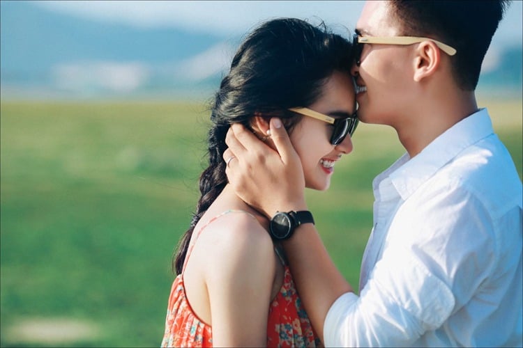 Ở tuổi trung niên, phụ nữ không còn quá quan tâm đến những lời nói đẹp đẽ.