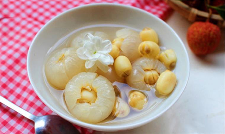 Cách nấu chè hạt sen ngon