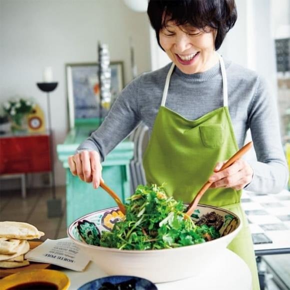 Trong khi nhiều người về hưu cảm thấy trống trải vì thiếu không gian riêng, chị Hoa lại chuẩn bị điều đó từ trước.