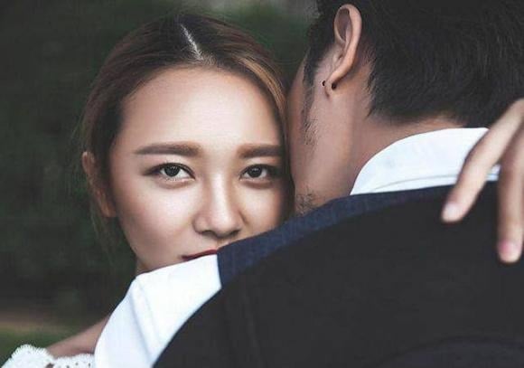 Đa số đàn ông dám ngoại tình vì nghĩ vợ sẽ không dám ly hôn – nhất là khi họ nắm kinh tế, tinh thần và quyền nuôi con.