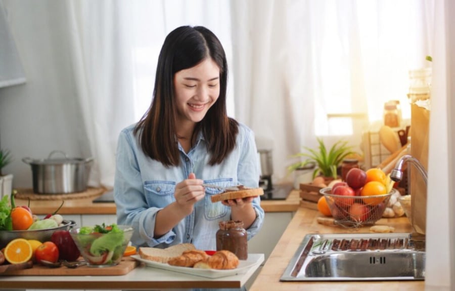 Thói quen ăn sáng bào mòn dạ dày của bạn nên từ bỏ sớm