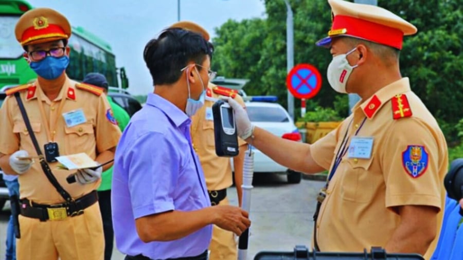 Đến 31/12/2025: CSGT toàn quốc sẽ tập trung xử lý 6 vi phạm giao thông này, ai không biết là thiệt