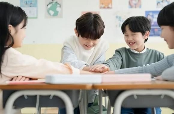 Trẻ có vẻ “quá nhiều năng lượng” thực ra đang phát tín hiệu tích cực ở ba khía cạnh.