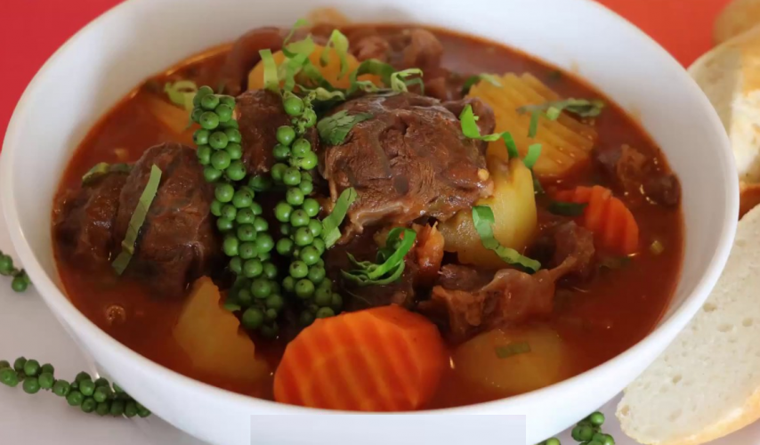Cách nấu bò kho tiêu ngon