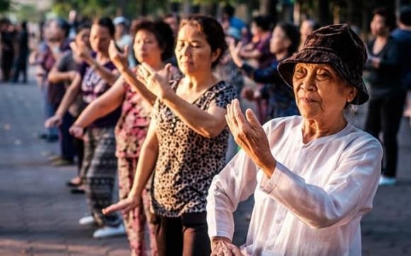 Lương hưu giúp cha mẹ duy trì cuộc sống tự chủ sau khi nghỉ việc.