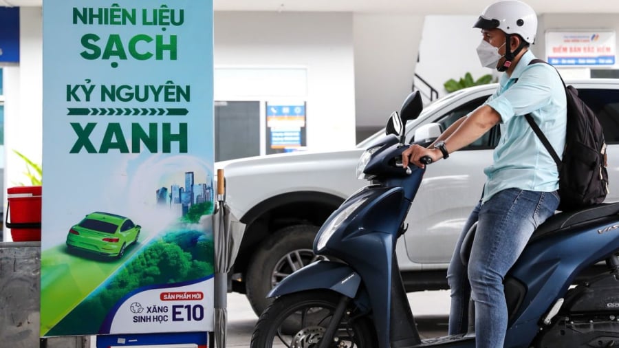 Từ 1/8 sẽ thí điểm bán xăng E10 tại 3 thành phố lớn