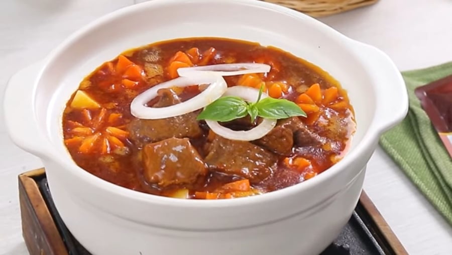 Cách nấu bò sốt vang ngon