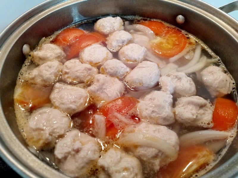 Nấu canh chua mọc dọc mùng