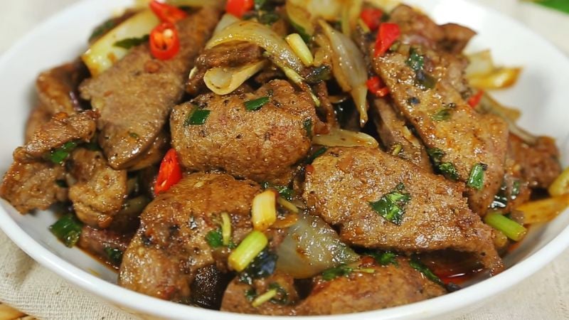 Gan heo có chứa lượng lớn vitamin A – một chất chống oxy hoá mạnh mẽ