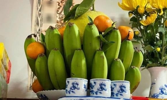 Chuối là loại trái cây không thể thiếu trên mâm cúng vào các dịp Rằm, mùng 1, lễ Tết hay các sự kiện trọng đại.