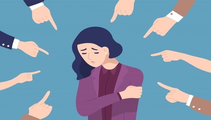 Khi xảy ra mâu thuẫn, họ dễ dàng gán lỗi cho người khác bằng suy diễn tiêu cực.