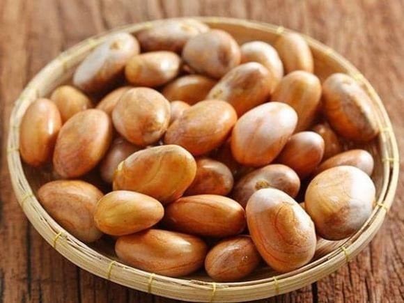 Hạt mít giàu sắt, giúp tăng sản sinh hồng cầu, từ đó cải thiện khả năng miễn dịch và phòng ngừa bệnh tật. 