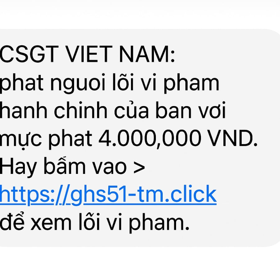 Tin nhắn “phạt nguội” kèm link giả mạo – thủ đoạn lừa đảo phổ biến thời gian gần đây.