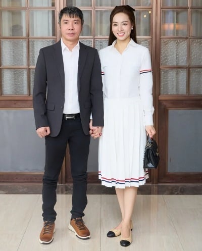 Nghệ sĩ Công Lý hiếm hoi chia sẻ về vợ trẻ khiến ai cũng xúc động