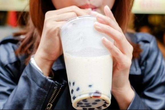 Trong một ly trà sữa, topping chính là “thủ phạm” khiến lượng calo tăng cao.