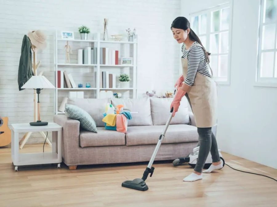 Dọn nhà cửa sạch sẽ, thanh tẩy không gian để đón một tháng mới bình an tốt lành