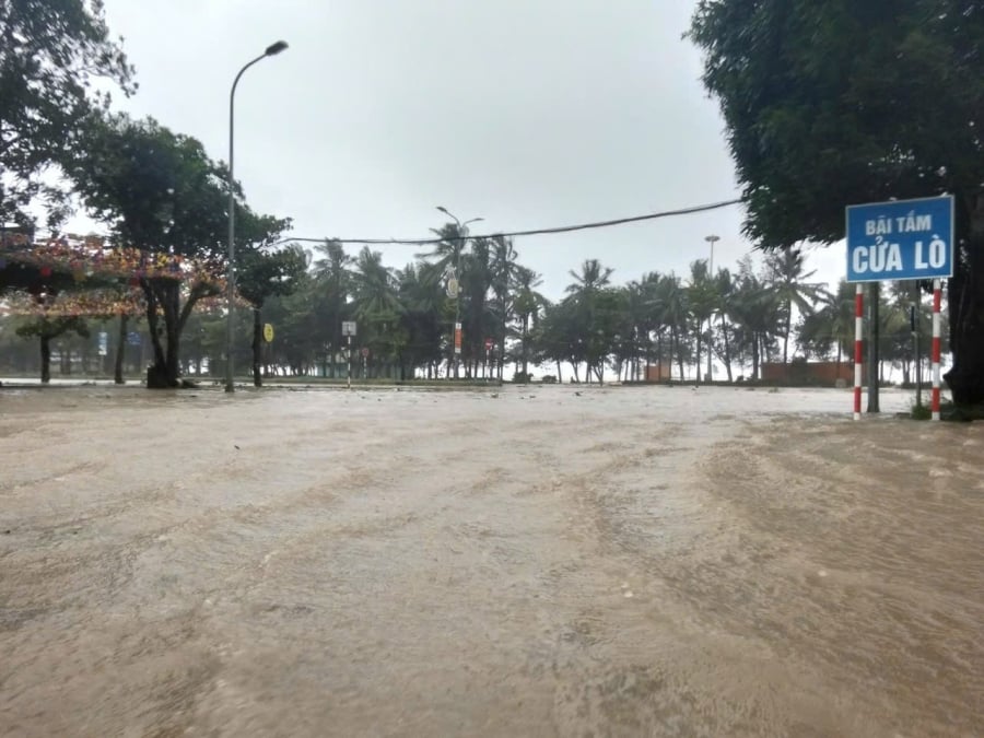 Nghệ An đưa ra cảnh báo ngập lụt ở nhiều vùng trên địa bàn. (Ảnh: Tiền Phong)