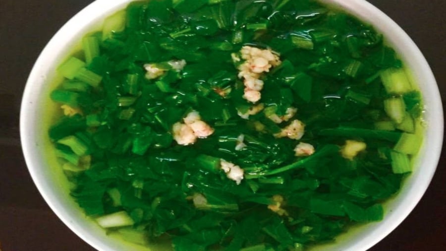 Những người không nên ăn rau cải