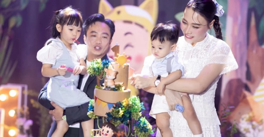 Con trai Đàm Thu Trang nói hai từ về nhan sắc của mẹ thời quá khứ khiến ai cũng bất ngờ