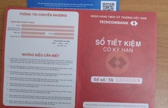 Khách hàng cần cảnh giác khi truy cập các website lạ hoặc thiết bị có mức độ bảo mật kém.