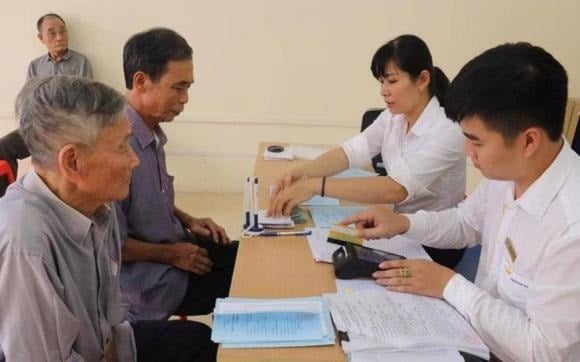 Như vậy, kể từ ngày 1/7/2025, hai nhóm đối tượng được tăng lương hưu gồm: người có mức lương hưu thấp và người nghỉ hưu trước năm 1995.