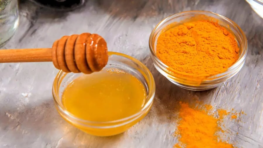 Nghệ mật ong mang lại nhiều lợi ích cho sức khỏe.