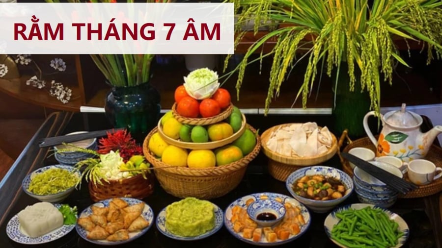 Vào dịp Rằm tháng 7, gia chủ nên thực hiện việc dọn dẹp nhà cửa, bàn thờ và sắp xếp lễ cúng một cách chỉn chu, bày tỏ lòng thành kính.