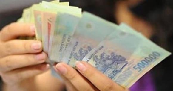 Theo Khoản 3, Điều 113 Bộ luật Lao động 2019, nếu người lao động thôi việc hoặc mất việc mà chưa nghỉ hết số ngày phép năm, doanh nghiệp bắt buộc phải thanh toán tiền lương cho những ngày này. 