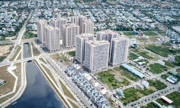 Mỗi căn có giá từ 712 triệu đồng đến gần 1,2 tỷ đồng, đơn giá 16 triệu đồng/m², đã bao gồm thuế giá trị gia tăng nhưng chưa tính 2% phí bảo trì. 
