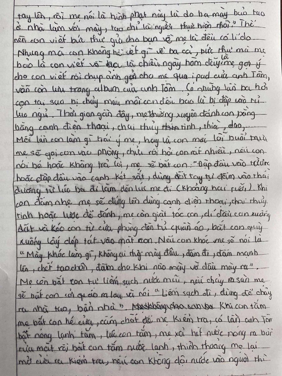 Theo Đời sống & Pháp luật, cháu bé là Đ.C.H. (13 tuổi), con trai ông Đ.V.H. (SN 1984), hiện sống tại Chung cư Victoria (phường Văn Phú, Hà Đông).