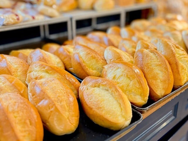 Bánh mì có chứa nhiều muối