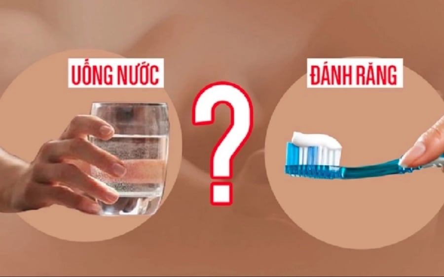 Việc uống nước trước khi đánh răng có thể cho hiệu quả tốt hơn. Vì vậy, để đảm bảo răng miệng của bạn luôn khỏe mạnh, hãy uống nước trước khi đánh răng thường xuyên.