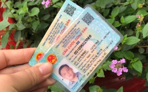 Các thẻ CCCD đã hết hạn (theo thời hạn in trên thẻ) đều phải đổi sang thẻ mới.