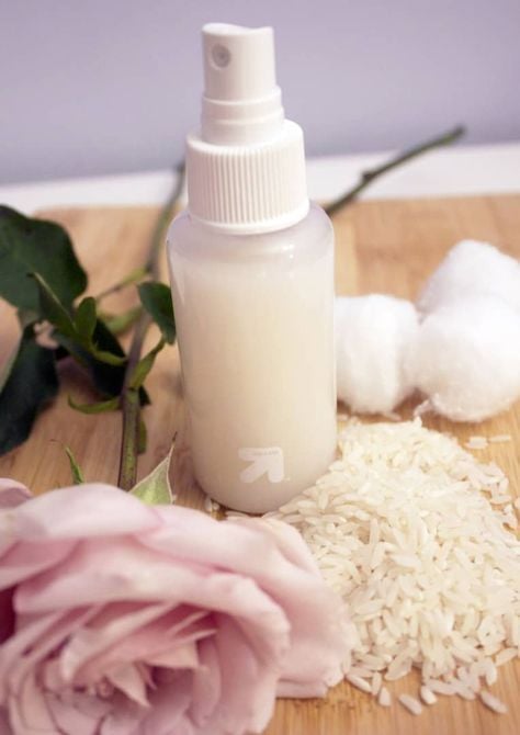 Nước vo gạo giúp rửa mặt sạch da, gội đầu giúp mượt tóc
