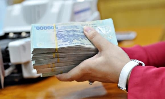 Với phương án 2, người có thu nhập tiền lương, tiền công 15 triệu đồng/tháng (sau khi trừ các khoản bảo hiểm xã hội, y tế, thất nghiệp) sẽ không phải nộp thuế thu nhập cá nhân.